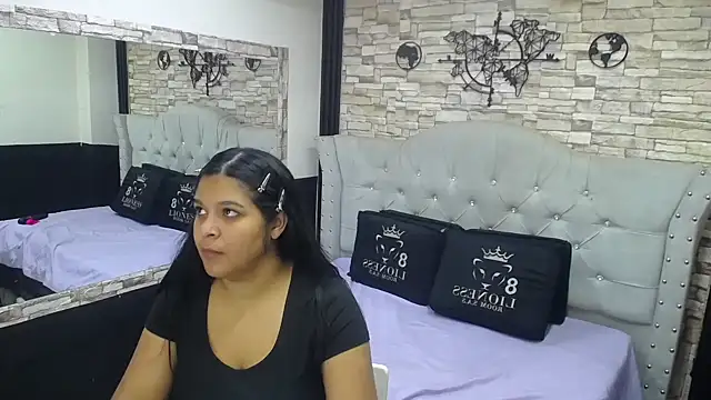 Snapshot of sia_cavad chatting on November 25, 2025, 12:49 pm sia cavad online show from November 25, 2025, 12:49 pm