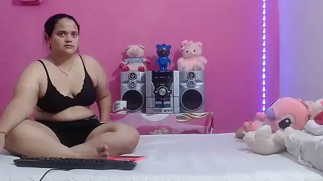 brunnette hot online show from July 10, 2026, 1:55 pm