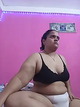 brunnette hot online show from June 5, 2026, 10:32 am