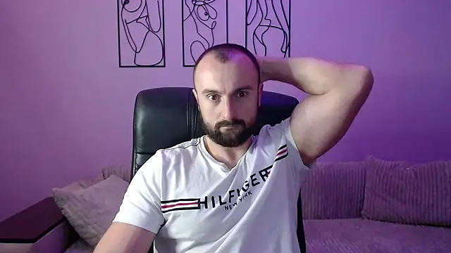 Snapshot of brindlefly6969 chatting on November 3, 2025, 11:47 am brindlefly6969 online show from November 3, 2025, 11:47 am