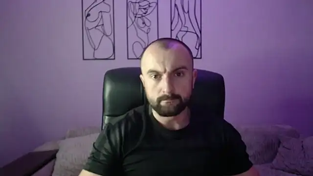 Snapshot of brindlefly6969 chatting on December 4, 2025, 11:42 am brindlefly6969 online show from December 4, 2025, 11:42 am