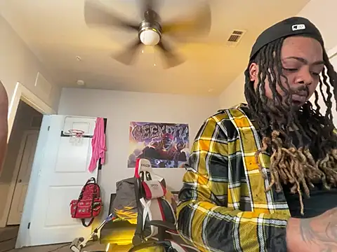 4EVAGLACIERS online show from April 8, 2026, 5:09 am