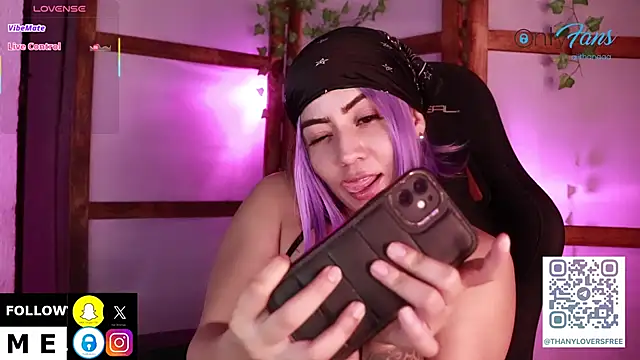 Snapshot of thanybonny chatting on November 25, 2025, 5:08 am thanybonny online show from November 25, 2025, 5:08 am