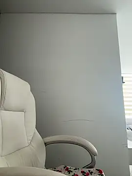 Snapshot of pamell_col chatting on November 7, 2025, 11:59 am pamell col online show from November 7, 2025, 11:59 am