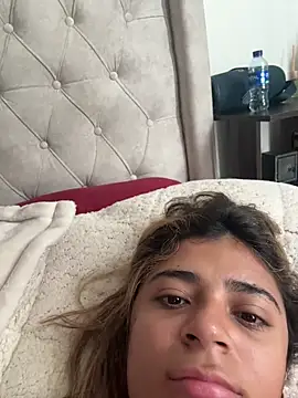 Snapshot of pamell_col chatting on November 11, 2025, 2:01 pm pamell col online show from November 11, 2025, 2:01 pm