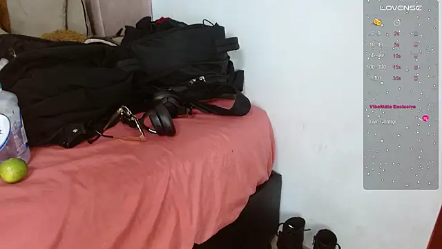 puca ebony online show from November 18, 2025, 7:50 pm