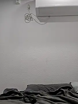 Snapshot of Iliketocooksquirt25 chatting on December 15, 2025, 11:42 pm Iliketocooksquirt25 online show from December 15, 2025, 11:42 pm