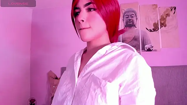 Im Scarlet online show from March 22, 2025, 6:03 pm