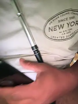 Youns98 online show from April 16, 2026, 3:18 am