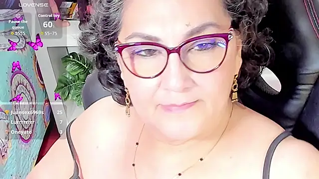 cataleya mom online show from October 21, 2025, 3:00 pm