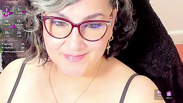 cataleya mom online show from November 25, 2025, 3:56 pm