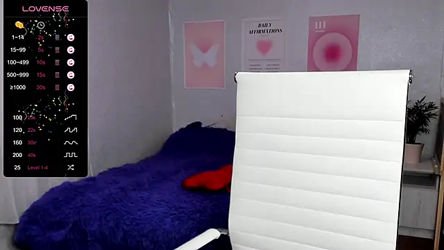 Snapshot of Geisha_Anna chatting on October 22, 2025, 4:56 am Geisha Anna online show from October 22, 2025, 4:56 am