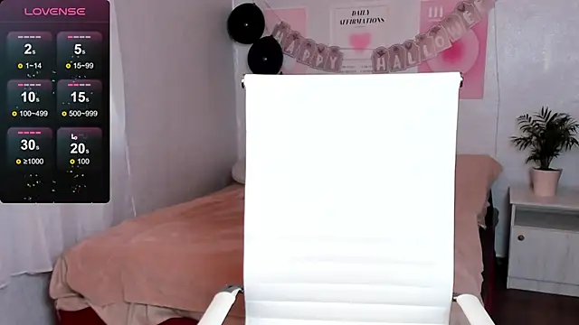 Snapshot of Geisha_Anna chatting on October 31, 2025, 5:26 am Geisha Anna online show from October 31, 2025, 5:26 am