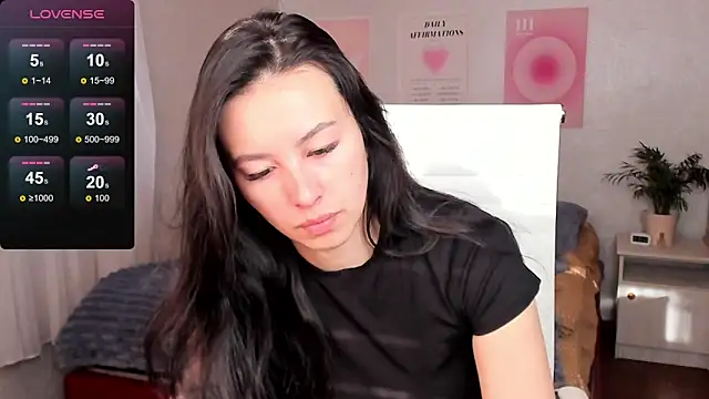 Geisha Anna online show from March 24, 2026, 6:13 am