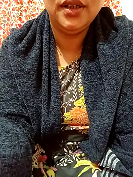 Priya Boudi online show from December 13, 2025, 8:04 pm