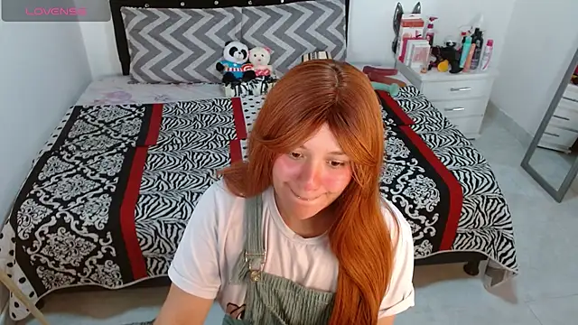 soniafuckboobs online show from November 11, 2025, 12:33 pm