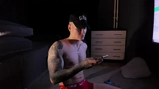 Snapshot of RODARRI chatting on March 27, 2026, 9:27 pm RODARRI online show from March 27, 2026, 9:27 pm