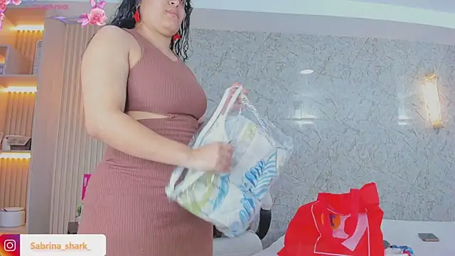 sabrina shark  online show from October 24, 2025, 2:54 am