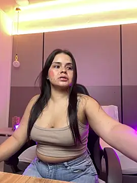 ayla13  online show from March 9, 2026, 7:17 pm