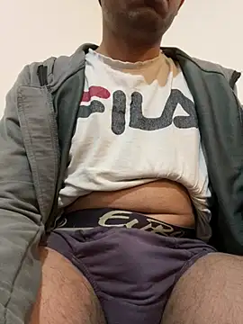 Snapshot of rhuh3991 chatting on January 7, 2025, 10:30 pm rhuh3991 online show from January 7, 2025, 10:30 pm