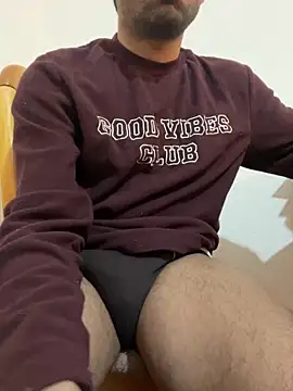 Snapshot of rhuh3991 chatting on February 3, 2025, 1:40 pm rhuh3991 online show from February 3, 2025, 1:40 pm