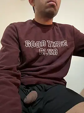 Snapshot of rhuh3991 chatting on January 9, 2025, 3:44 pm rhuh3991 online show from January 9, 2025, 3:44 pm