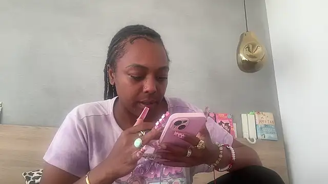 ChocolateCakeQueen online show from June 11, 2026, 2:25 pm