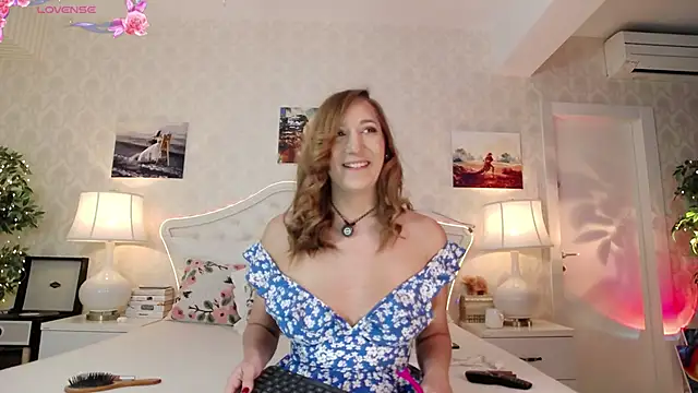 Snapshot of IreneHope chatting on February 12, 2026, 10:04 am IreneHope online show from February 12, 2026, 10:04 am