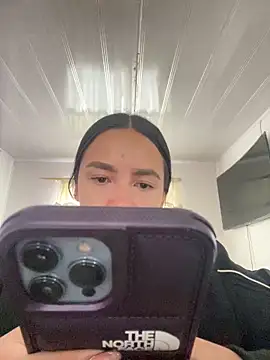 hannahb-e online show from March 6, 2026, 2:34 pm