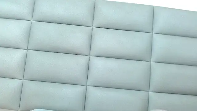 Snapshot of emily_brontee_ chatting on September 24, 2025, 12:55 pm emily brontee online show from September 24, 2025, 12:55 pm