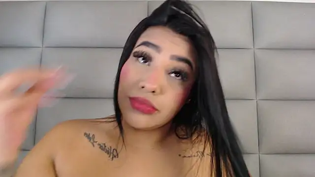 Snapshot of emily_brontee_ chatting on March 20, 2025, 12:54 pm emily brontee online show from March 20, 2025, 12:54 pm