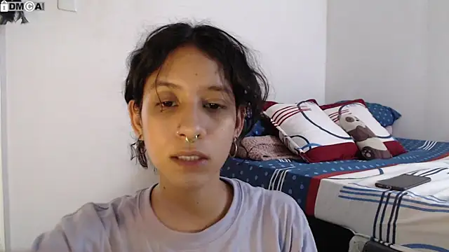 AlinaWoolf  online show from November 6, 2025, 6:45 pm