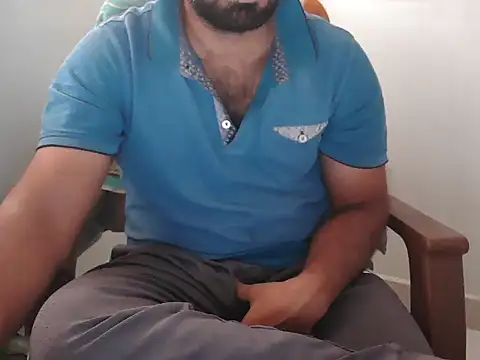 Snapshot of Tamil_Boy28 chatting on July 16, 2026, 5:48 am Tamil Boy28 online show from July 16, 2026, 5:48 am