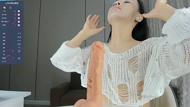 Snapshot of Liu_Yifei_ chatting on November 8, 2025, 1:09 am Liu Yifei online show from November 8, 2025, 1:09 am