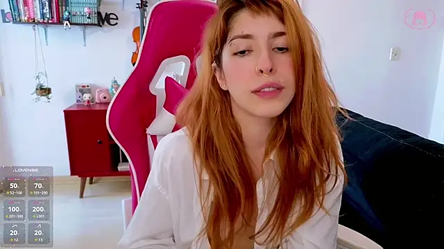 AuroraKatsy online show from March 20, 2025, 8:51 pm