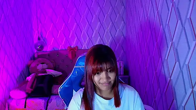 Snapshot of NicolleTaylor chatting on January 16, 2026, 3:43 am NicolleTaylor online show from January 16, 2026, 3:43 am