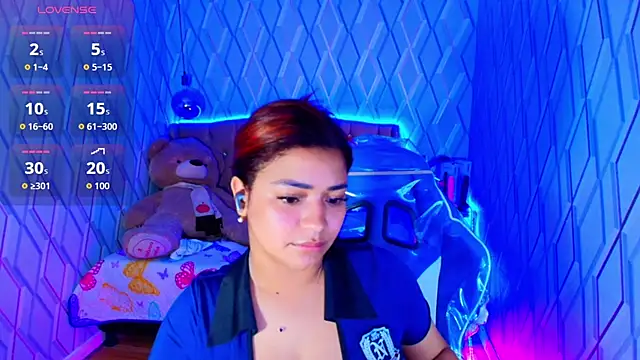 Snapshot of NicolleTaylor chatting on November 5, 2025, 12:36 am NicolleTaylor online show from November 5, 2025, 12:36 am