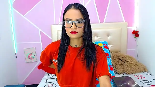 AngeDrty online show from November 28, 2025, 10:32 pm