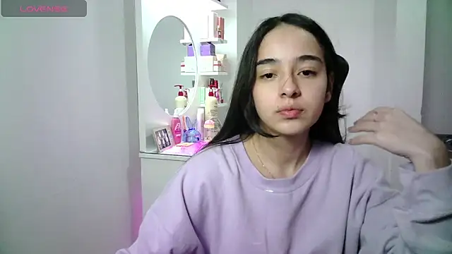 Snapshot of aineangeel chatting on June 14, 2026, 12:07 am aineangeel online show from June 14, 2026, 12:07 am