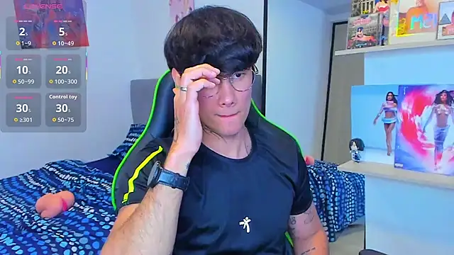 Snapshot of JayHotxxx chatting on February 20, 2026, 11:39 pm JayHotxxx online show from February 20, 2026, 11:39 pm