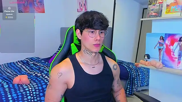 Snapshot of JayHotxxx chatting on February 19, 2026, 12:07 am JayHotxxx online show from February 19, 2026, 12:07 am