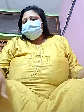 Snapshot of kunjan789 chatting on January 17, 2025, 1:36 am kunjan789 online show from January 17, 2025, 1:36 am