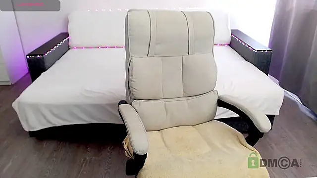 Kira Winner online show from March 20, 2025, 12:54 pm