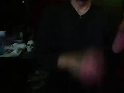 Snapshot of mrdemoncrowly chatting on November 14, 2025, 4:05 am mrdemoncrowly online show from November 14, 2025, 4:05 am