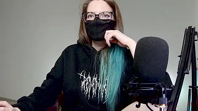 amber candyfloss online show from January 27, 2025, 1:48 am