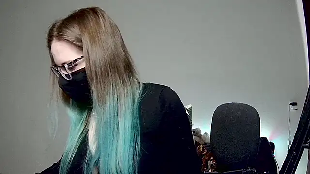 amber candyfloss online show from March 5, 2025, 5:07 am