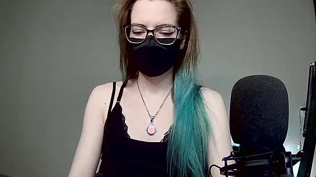 amber candyfloss online show from February 5, 2025, 10:44 pm