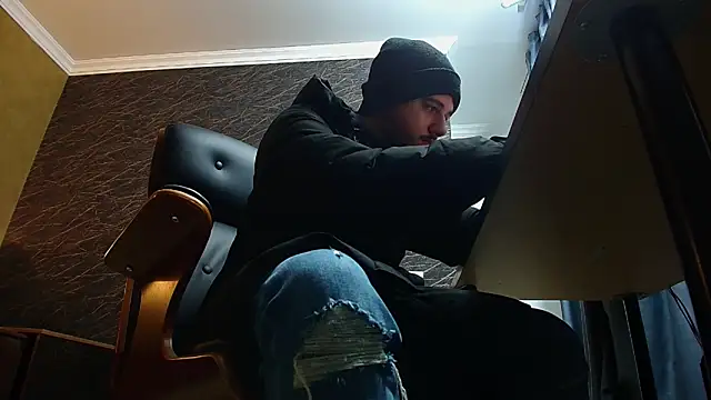 Snapshot of JoshKnights chatting on December 14, 2025, 5:46 am JoshKnights online show from December 14, 2025, 5:46 am