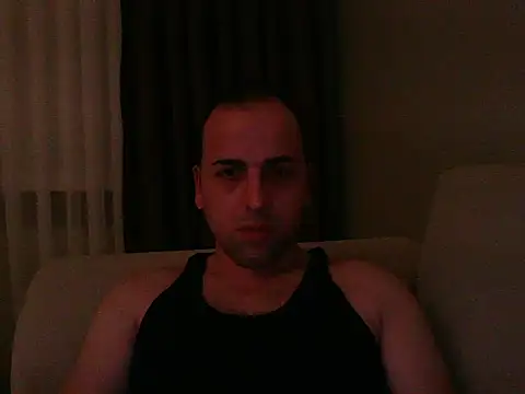 Snapshot of Yldrmm_9553 chatting on June 5, 2026, 9:42 pm Yldrmm 9553 online show from June 5, 2026, 9:42 pm