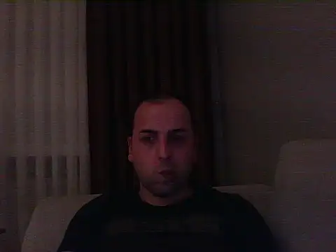 Snapshot of Yldrmm_9553 chatting on May 29, 2026, 9:43 pm Yldrmm 9553 online show from May 29, 2026, 9:43 pm
